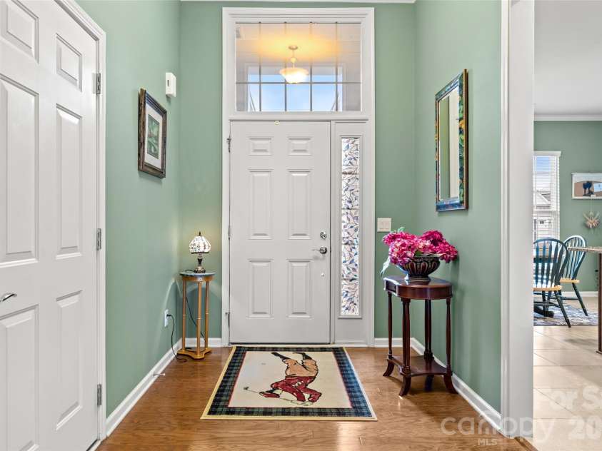 7020 Kitty Hawk Lane, Fort Mill, SC 29707.  MLS# CAR4381019, YatesRealty ID 22483. 