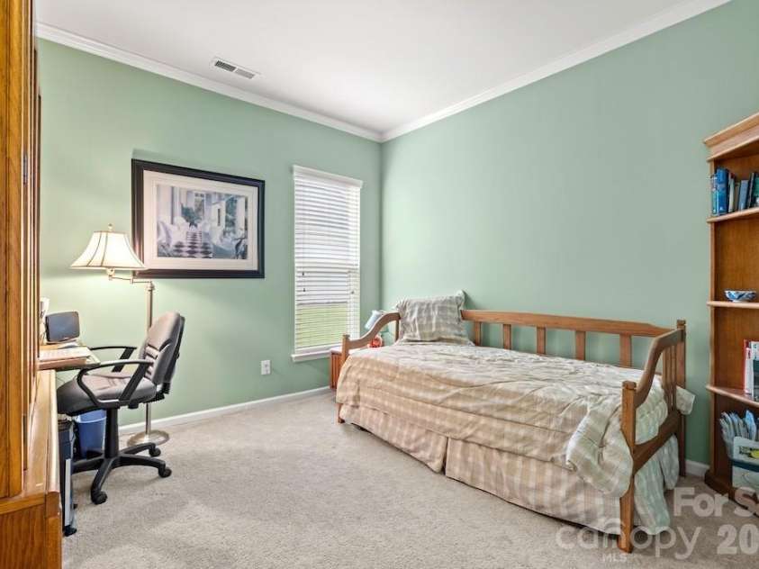 7020 Kitty Hawk Lane, Fort Mill, SC 29707.  MLS# CAR4381019, YatesRealty ID 22483. 