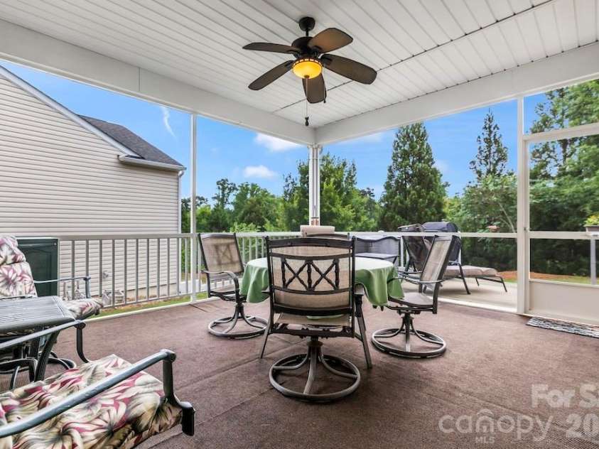 7020 Kitty Hawk Lane, Fort Mill, SC 29707.  MLS# CAR4381019, YatesRealty ID 22483. 