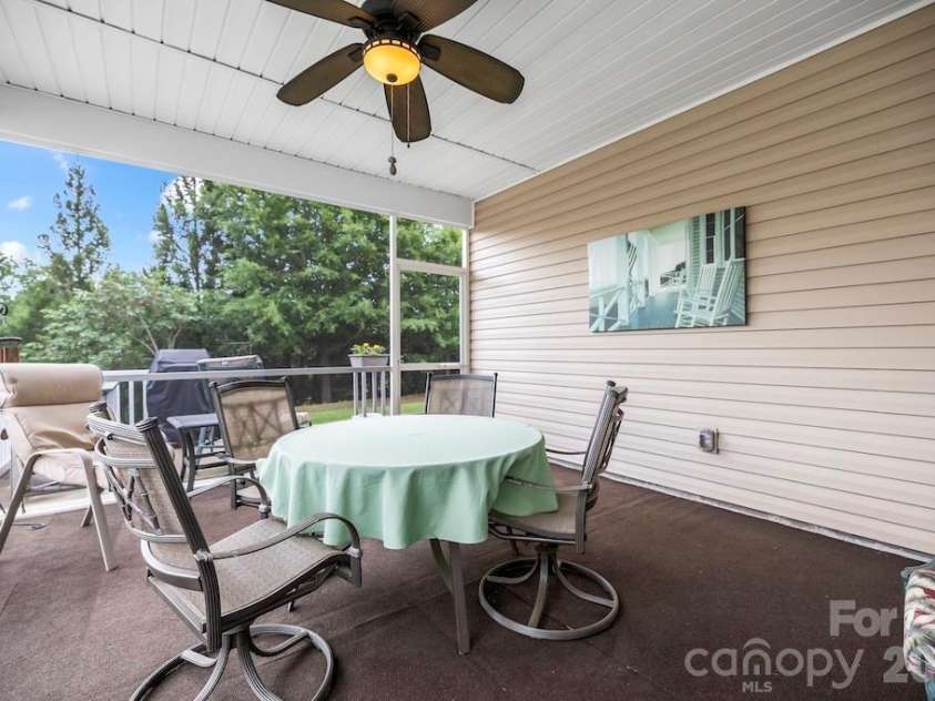 7020 Kitty Hawk Lane, Fort Mill, SC 29707.  MLS# CAR4381019, YatesRealty ID 22483. 