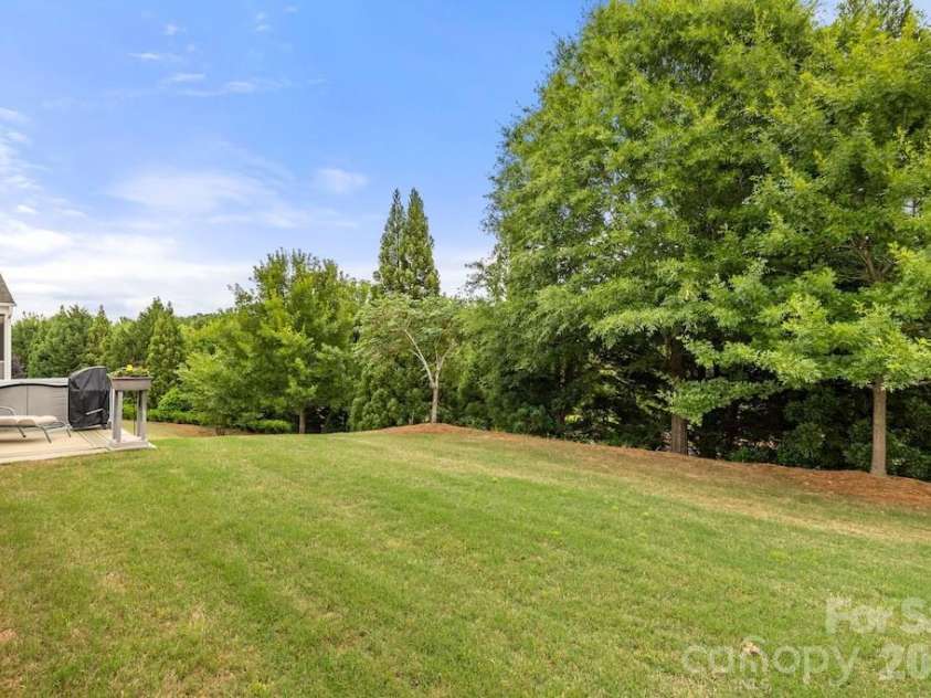 7020 Kitty Hawk Lane, Fort Mill, SC 29707.  MLS# CAR4381019, YatesRealty ID 22483. 
