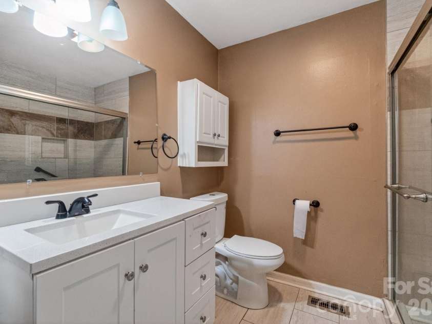 2644 Quiet Acres Road, Lancaster, SC 29720.  MLS# CAR4377433, YatesRealty ID 22484. 
