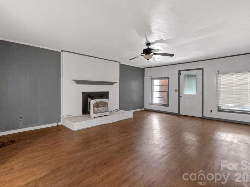 2644 Quiet Acres Road, Lancaster, SC 29720.  MLS# CAR4377433, YatesRealty ID 22484. 