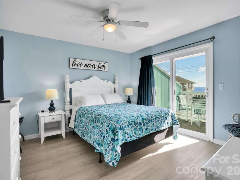 1013 Carolina Beach Avenue, Carolina Beach, NC 28428.  MLS# CAR4376082, YatesRealty ID 22485. 