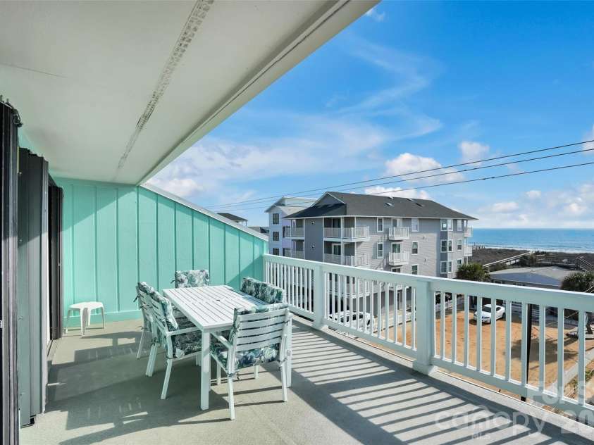 1013 Carolina Beach Avenue, Carolina Beach, NC 28428.  MLS# CAR4376082, YatesRealty ID 22485. 