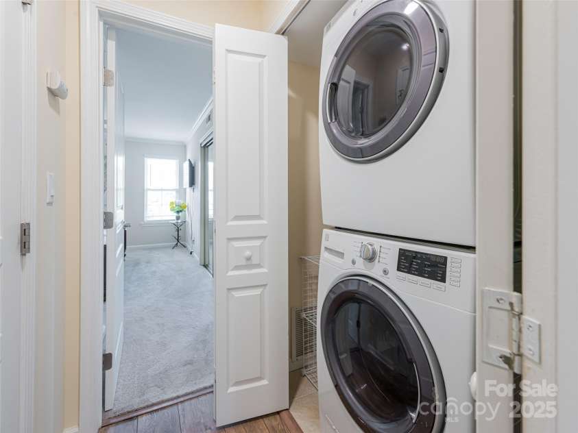 4506 Breakers Lane, Asheville, NC 28806.  MLS# CAR4273310, YatesRealty ID 22485. Washer & Dryer are included for the new owners!