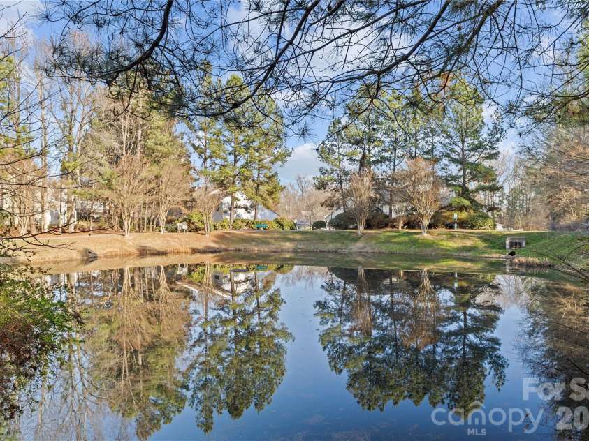 10923 Holly Ridge Boulevard, Charlotte, NC 28216.  MLS# CAR4332546, YatesRealty ID 22486. 