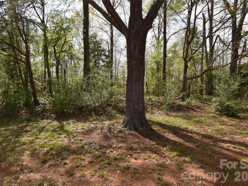 661 Kilborne Drive, Gastonia, NC 28052.  MLS# CAR4363337, YatesRealty ID 22487. 