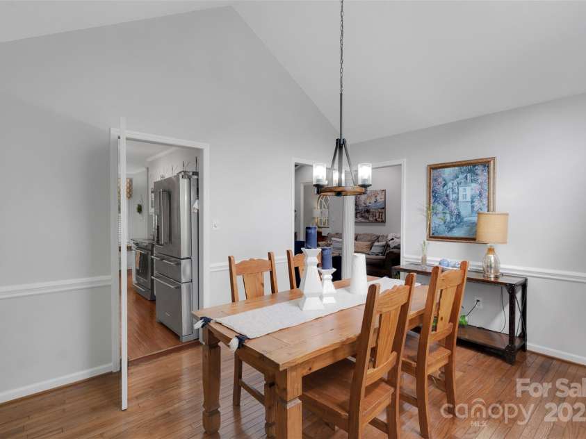 666 Tryon Place, Gastonia, NC 28054.  MLS# CAR4275470, YatesRealty ID 22489. 