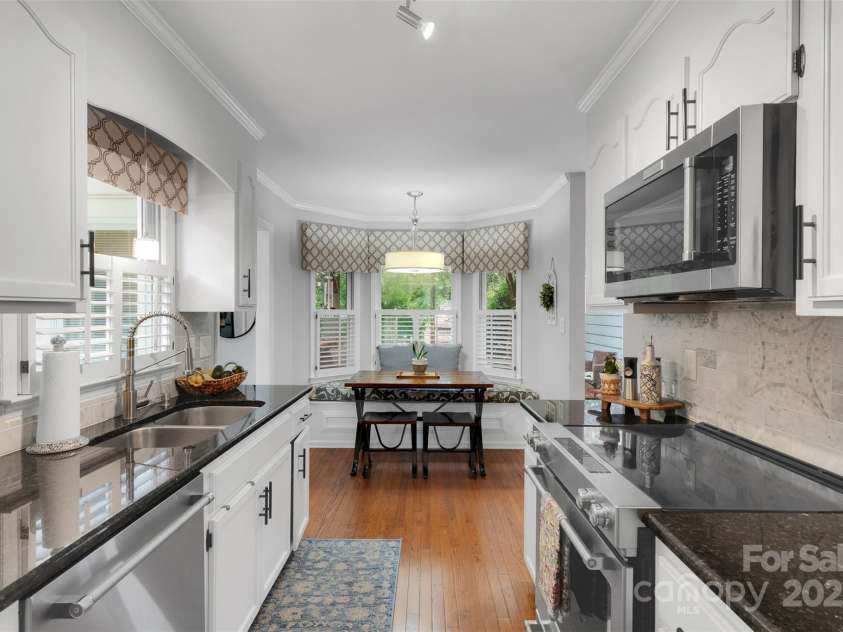 666 Tryon Place, Gastonia, NC 28054.  MLS# CAR4275470, YatesRealty ID 22489. 