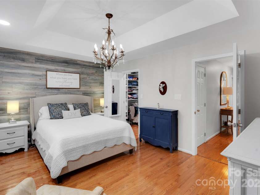 666 Tryon Place, Gastonia, NC 28054.  MLS# CAR4275470, YatesRealty ID 22489. 