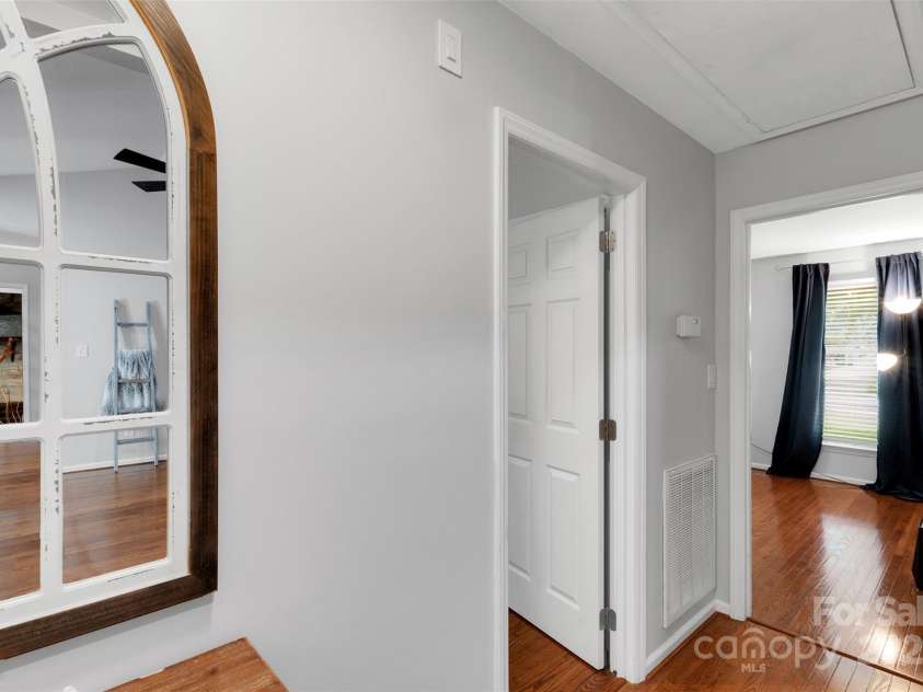 666 Tryon Place, Gastonia, NC 28054.  MLS# CAR4275470, YatesRealty ID 22489. 