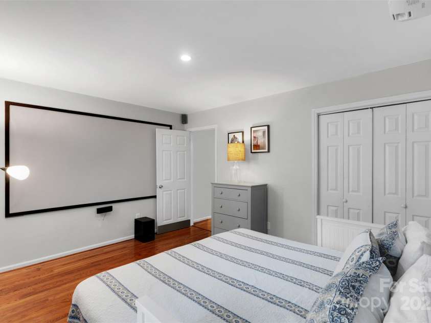 666 Tryon Place, Gastonia, NC 28054.  MLS# CAR4275470, YatesRealty ID 22489. 