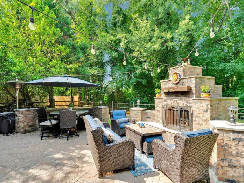 666 Tryon Place, Gastonia, NC 28054.  MLS# CAR4275470, YatesRealty ID 22489. 