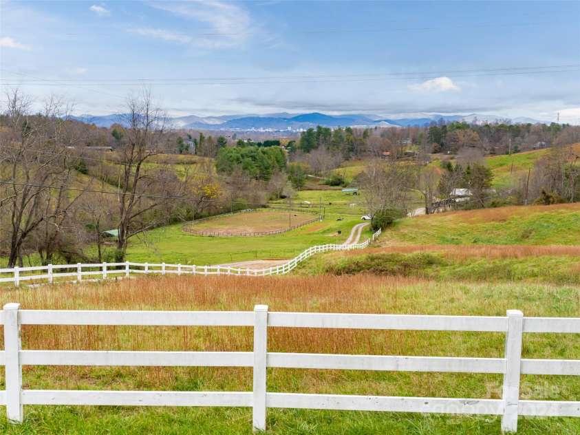 120 & 72 Fordbrook Road, Asheville, NC 28806.  MLS# CAR4205385, YatesRealty ID 2249. 