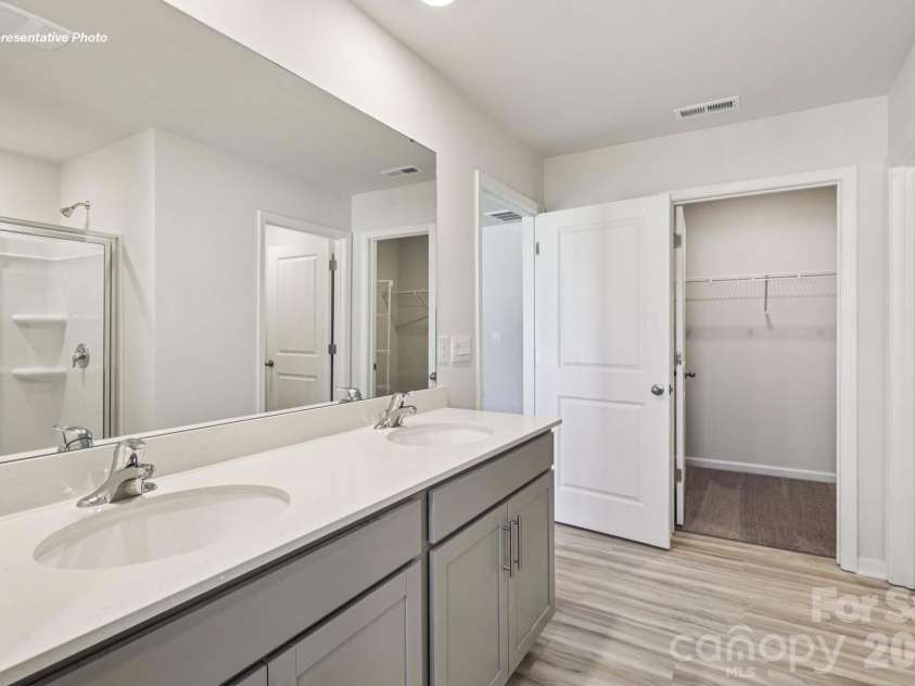 4574 Harris Elliot Road, Lincolnton, NC 28092.  MLS# CAR4341937, YatesRealty ID 2249. 