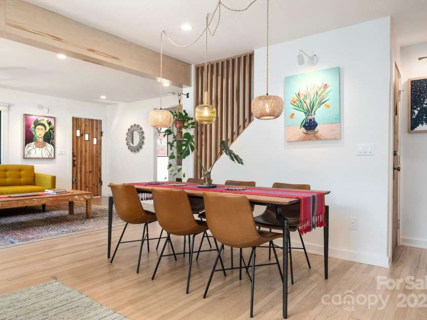 136 Graveyard Road, Fairview, NC 28730.  MLS# CAR4275658, YatesRealty ID 22490. 