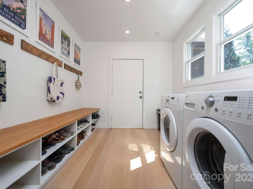 136 Graveyard Road, Fairview, NC 28730.  MLS# CAR4275658, YatesRealty ID 22490. 