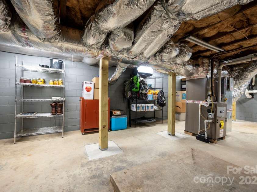 136 Graveyard Road, Fairview, NC 28730.  MLS# CAR4275658, YatesRealty ID 22490. 