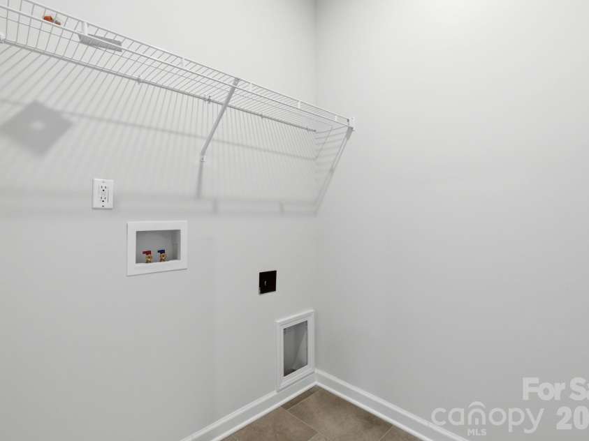 5694 Hagler Loop, Catawba, NC 28609.  MLS# CAR4371666, YatesRealty ID 22491. 