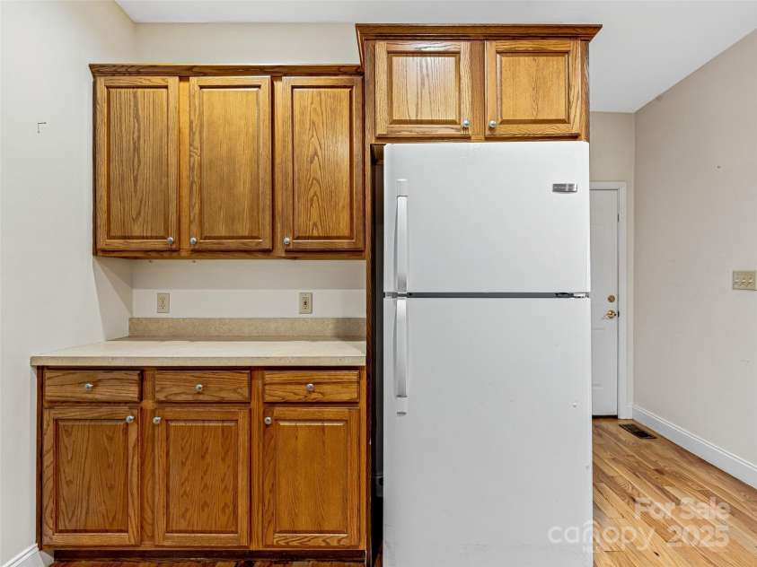 12 Whitleigh Court, Arden, NC 28704.  MLS# CAR4275811, YatesRealty ID 22492. 