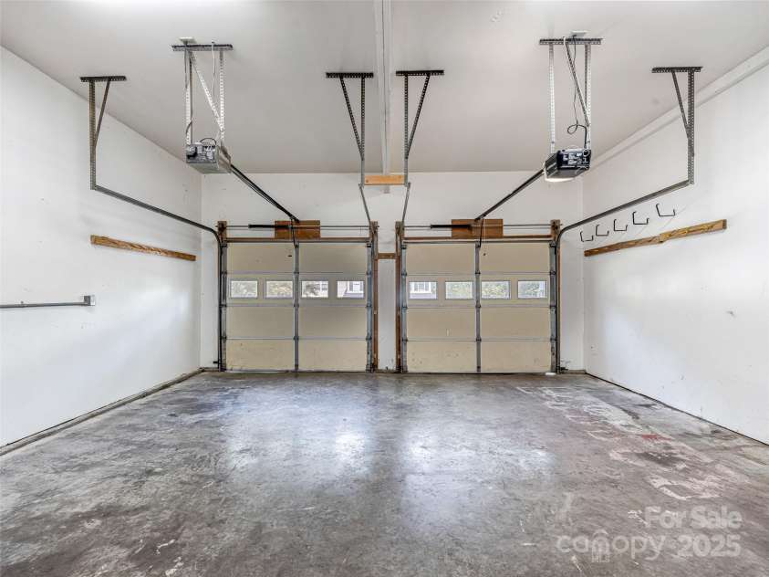 12 Whitleigh Court, Arden, NC 28704.  MLS# CAR4275811, YatesRealty ID 22492. Ample Storage