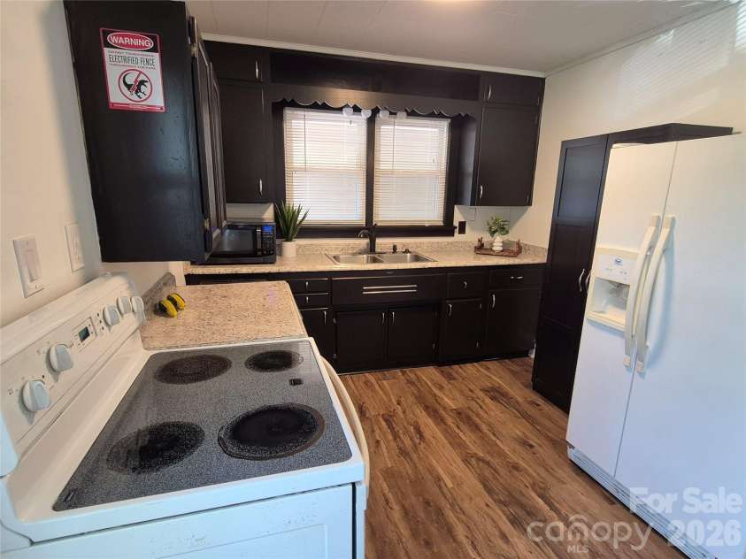 5 Gibson Drive, Maggie Valley, NC 28751.  MLS# CAR4379068, YatesRealty ID 22492. 