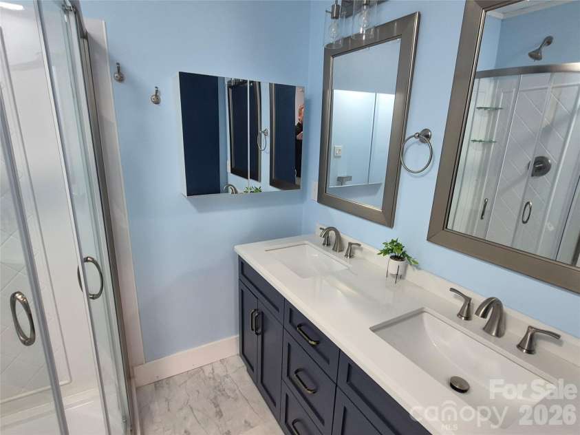 5 Gibson Drive, Maggie Valley, NC 28751.  MLS# CAR4379068, YatesRealty ID 22492. 
