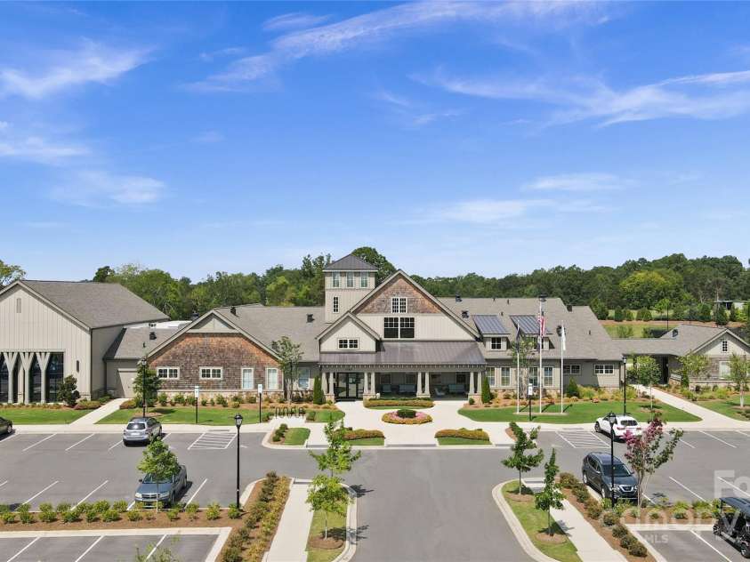 673 Birchway Drive, Fort Mill, SC 29715.  MLS# CAR4313629, YatesRealty ID 22493. Club House.