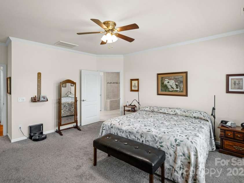 673 Birchway Drive, Fort Mill, SC 29715.  MLS# CAR4313629, YatesRealty ID 22493. Primary Bedroom.