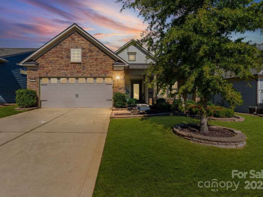 673 Birchway Drive, Fort Mill, SC 29715.  MLS# CAR4313629, YatesRealty ID 22493. Twilight View