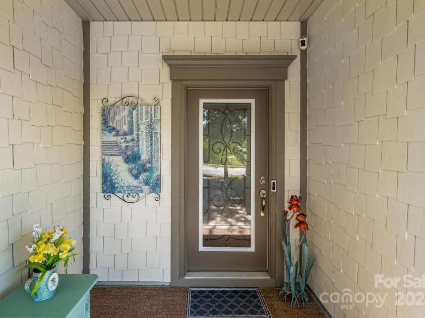 673 Birchway Drive, Fort Mill, SC 29715.  MLS# CAR4313629, YatesRealty ID 22493. Welcome Home!