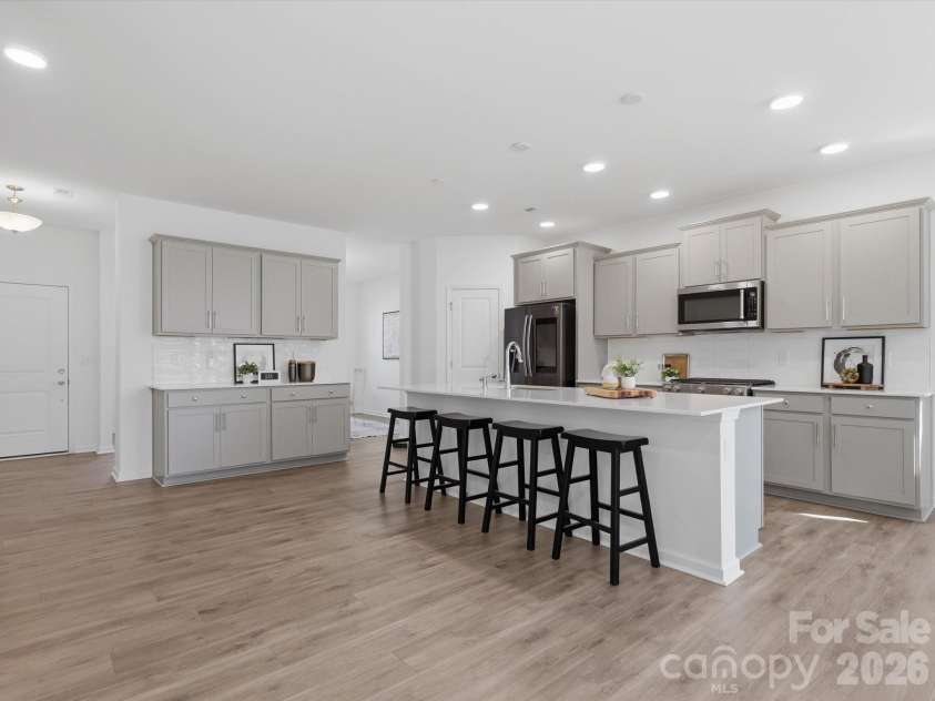 11126 Glasden Road, Charlotte, NC 28278.  MLS# CAR4393781, YatesRealty ID 22495. 