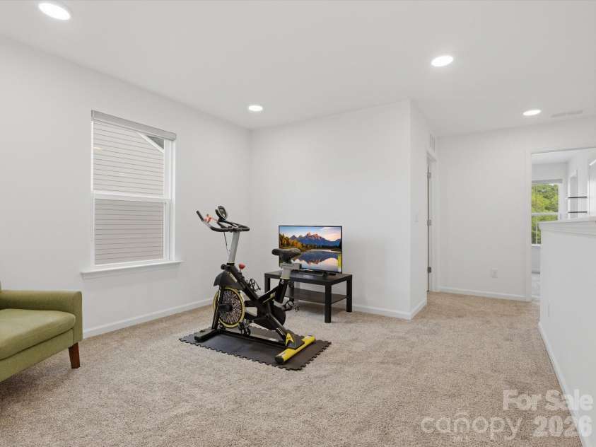 11126 Glasden Road, Charlotte, NC 28278.  MLS# CAR4393781, YatesRealty ID 22495. 