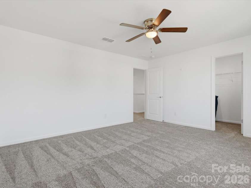11126 Glasden Road, Charlotte, NC 28278.  MLS# CAR4393781, YatesRealty ID 22495. 
