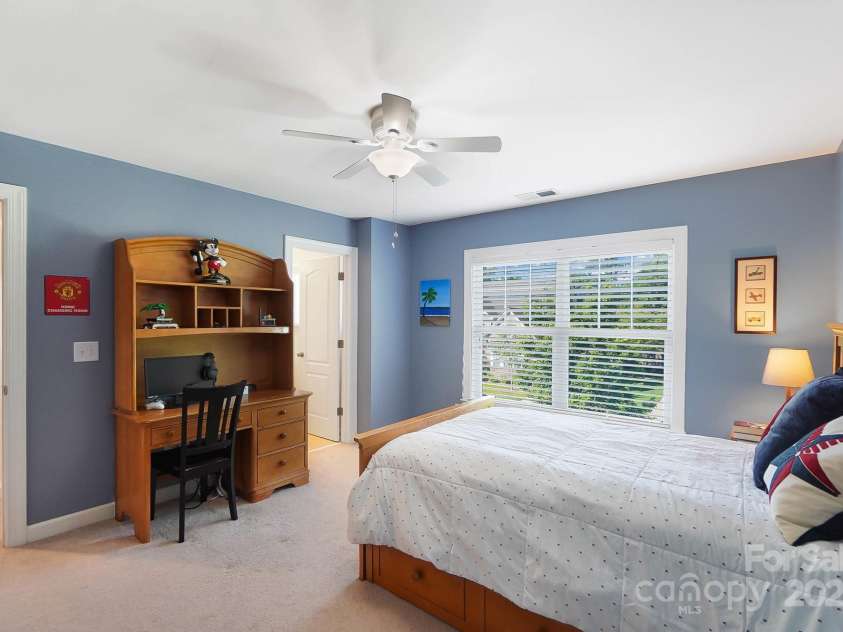 4009 Oxford Mill Road, Waxhaw, NC 28173.  MLS# CAR4267673, YatesRealty ID 22496. 