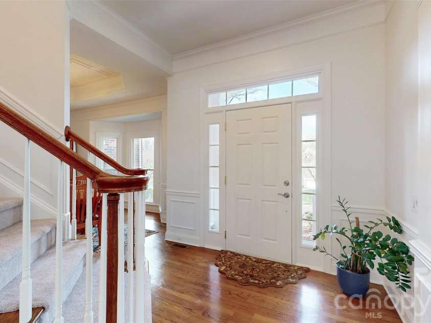 5423 Piper Glen Drive, Charlotte, NC 28277.  MLS# CAR4356760, YatesRealty ID 22496. 