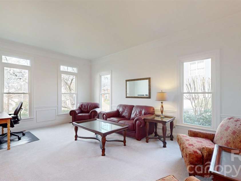 5423 Piper Glen Drive, Charlotte, NC 28277.  MLS# CAR4356760, YatesRealty ID 22496. 