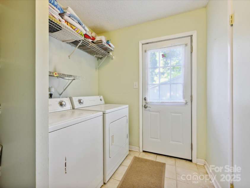 11718 Battery Place, Charlotte, NC 28273.  MLS# CAR4258299, YatesRealty ID 22497. 