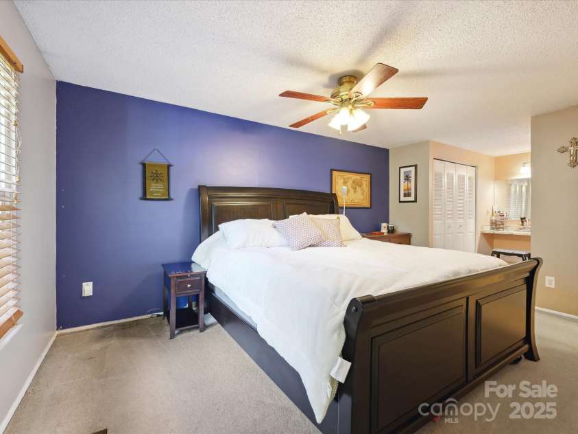 11718 Battery Place, Charlotte, NC 28273.  MLS# CAR4258299, YatesRealty ID 22497. 