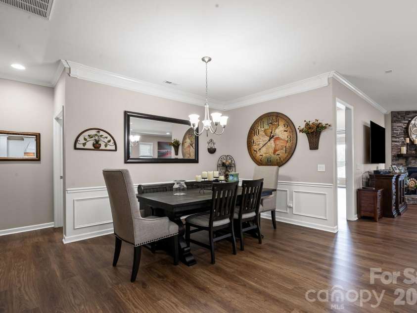 685 Birchway Drive, Fort Mill, SC 29715.  MLS# CAR4356947, YatesRealty ID 22497. Dining Area
