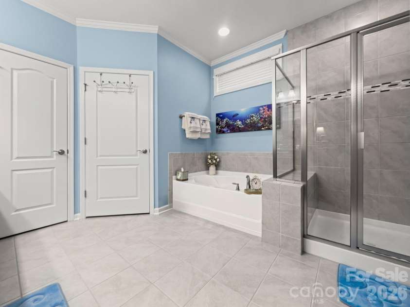 685 Birchway Drive, Fort Mill, SC 29715.  MLS# CAR4356947, YatesRealty ID 22497. Primary Bath