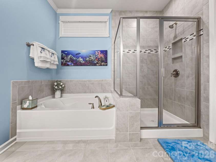 685 Birchway Drive, Fort Mill, SC 29715.  MLS# CAR4356947, YatesRealty ID 22497. Primary Bath