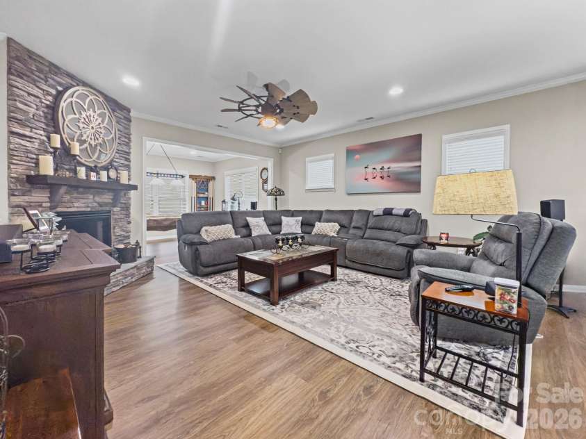 685 Birchway Drive, Fort Mill, SC 29715.  MLS# CAR4356947, YatesRealty ID 22497. Vinyl plank flooring and tile throughout - no carpet