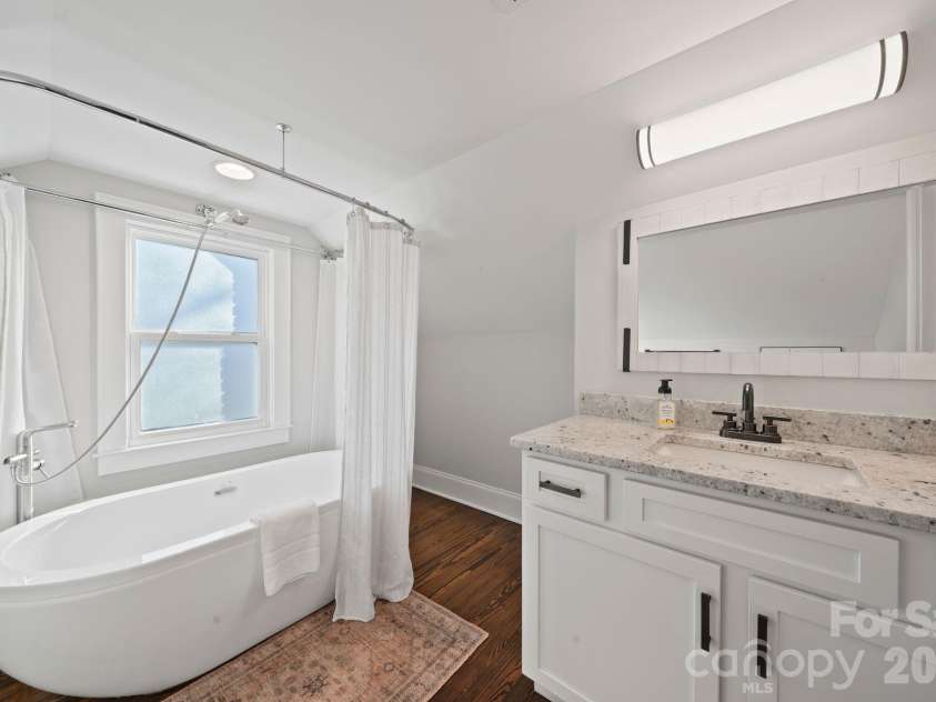 3720 Tuckaseegee Road, Charlotte, NC 28208.  MLS# CAR4356848, YatesRealty ID 22498. Full bathroom on the second level