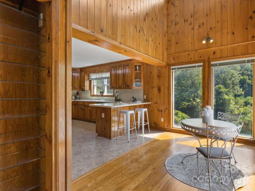 505 Old Home Place Drive, Marshall, NC 28753.  MLS# CAR4207123, YatesRealty ID 225. 
