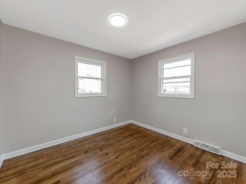 502 Mcconnell Street, Clover, SC 29710.  MLS# CAR4330324, YatesRealty ID 2250. 