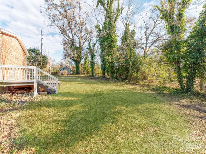 502 Mcconnell Street, Clover, SC 29710.  MLS# CAR4330324, YatesRealty ID 2250. 