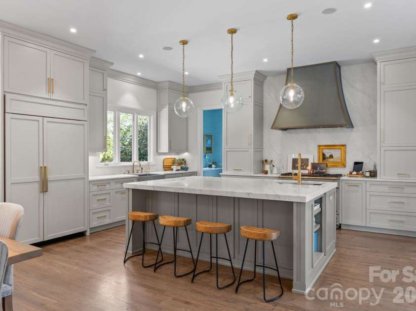 18710 Peninsula Cove Lane, Cornelius, NC 28031.  MLS# CAR4369862, YatesRealty ID 22501. 