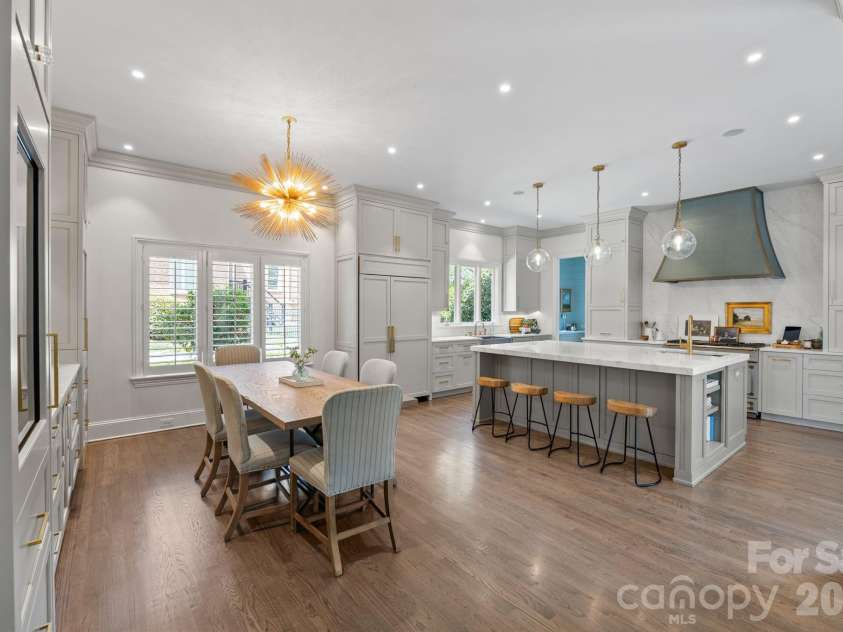 18710 Peninsula Cove Lane, Cornelius, NC 28031.  MLS# CAR4369862, YatesRealty ID 22501. 